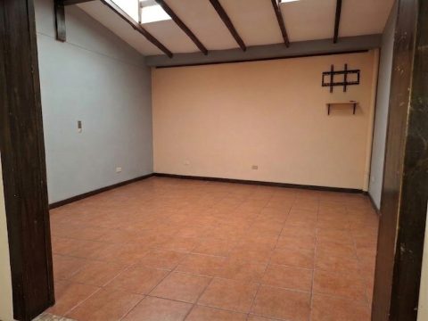 Cuarto de pilas de la casa en venta en San Ramón